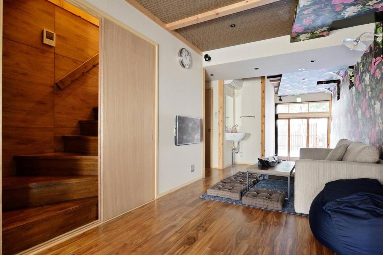 The Wonder At Stay-Machiya Karahori- Osaka Exterior photo